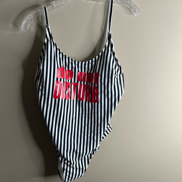 No Boundaries swimsuit large - Picture 2 of 10